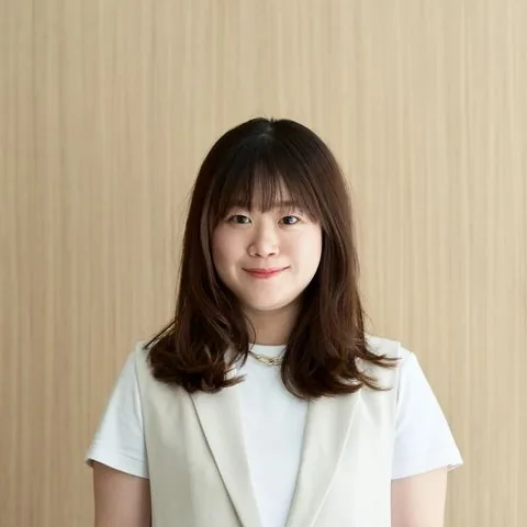 市川 りさ